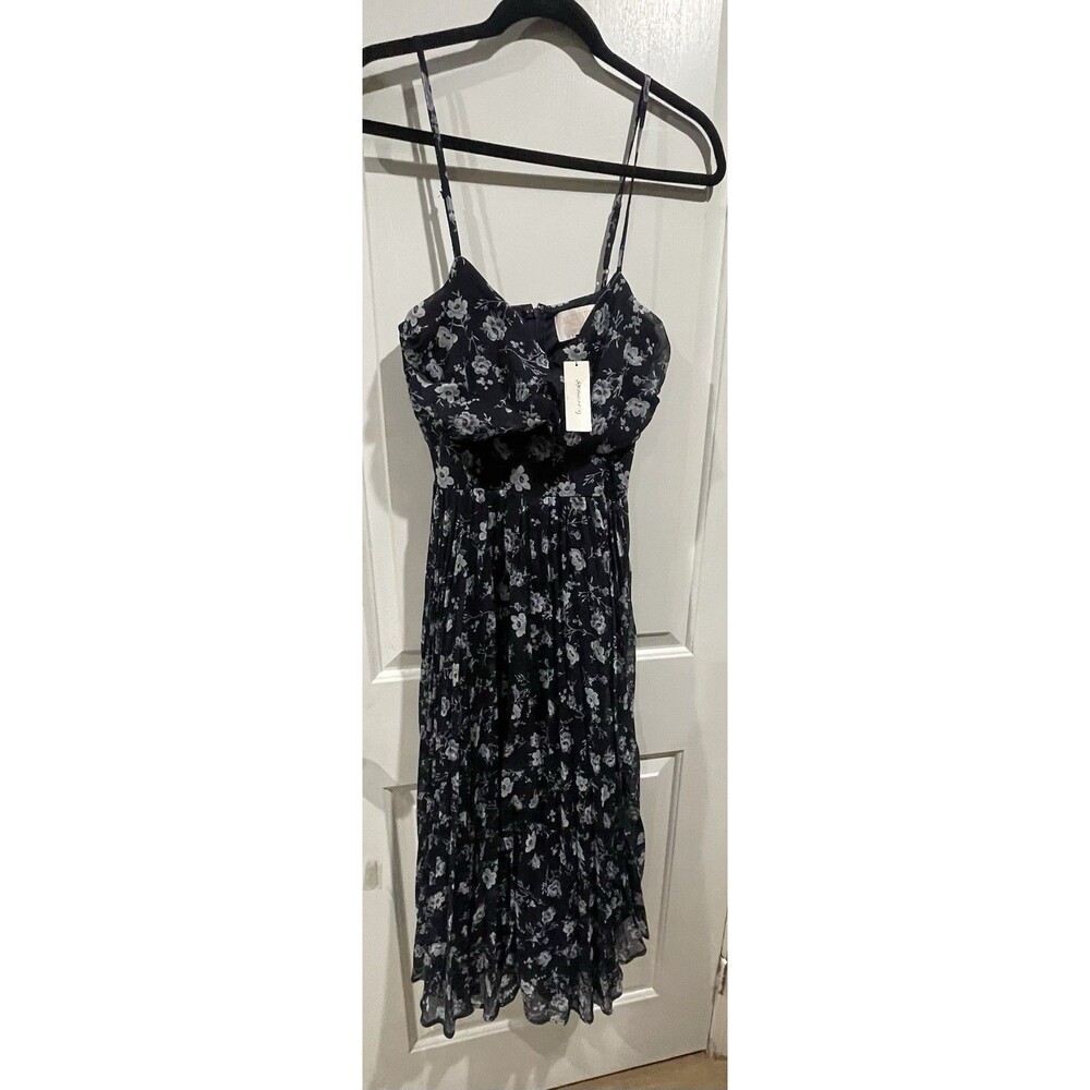 Audrey Parks Francesca’s Maxi Dress Womens Small Navy Floral Pleated NWT M